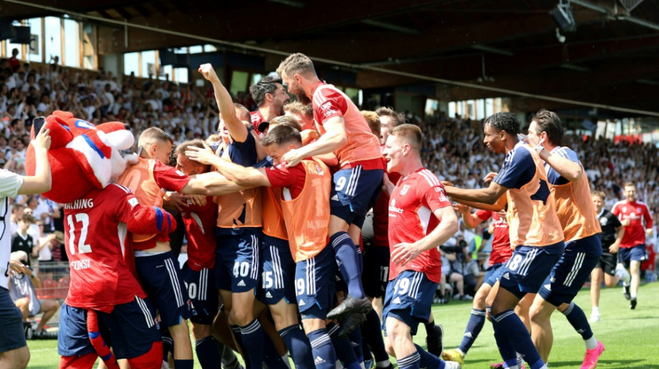 Nach Fan-Tumulten: Unterhaching steigt in 3. Liga auf