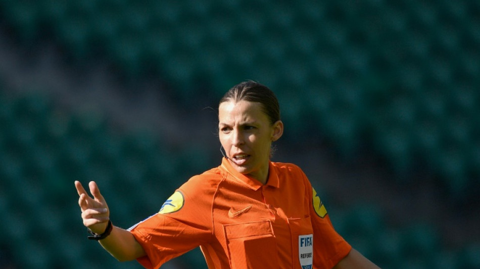 Foot: Frappart, première femme désignée pour arbitrer la finale de Coupe de France