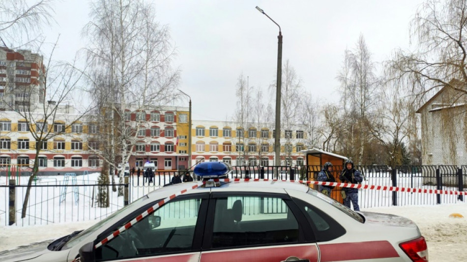 Fusillade scolaire en Russie: une adolescente de 14 ans tue une camarade avant de se suicider