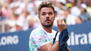 Wawrinka culpa Piqué por falta de público na Copa Davis