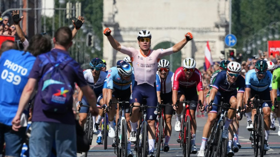 Cyclisme: le Néerlandais Fabio Jakobsen champion d'Europe sur route, Démare 2e