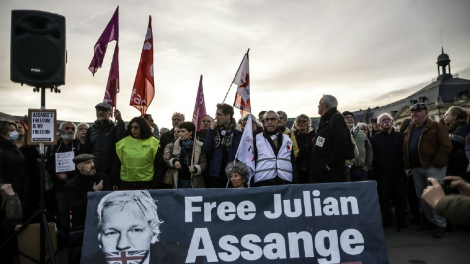 La justicia británica fallará el martes sobre el recurso de Assange contra su extradición a EEUU