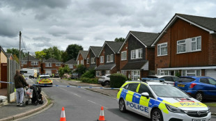La policía británica encuentra al sospechoso de matar a tres mujeres "con una ballesta"