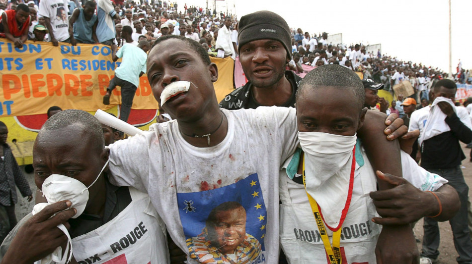 Almeno 7 morti per la ressa nello stadio di Kinshasa