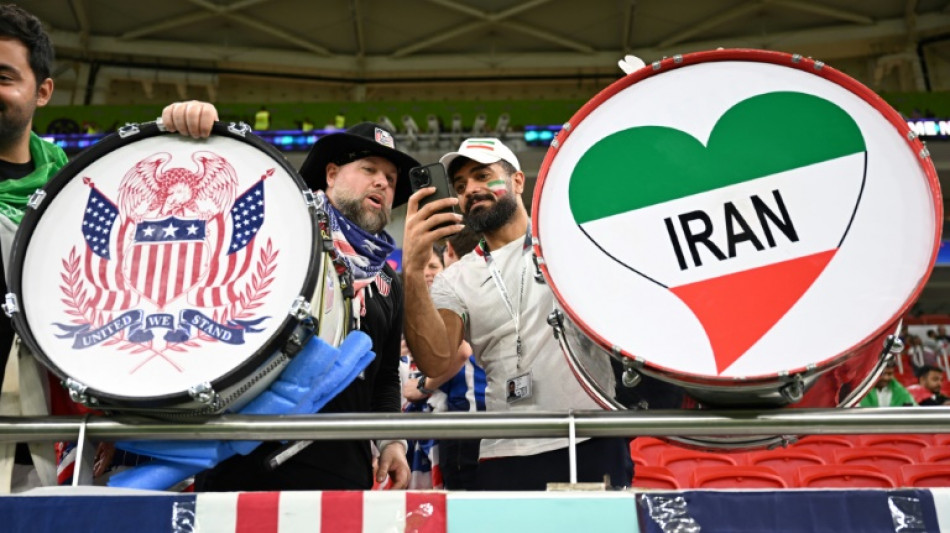 "Nada de política": los aficionados iraníes en Doha solo quieren hablar de fútbol