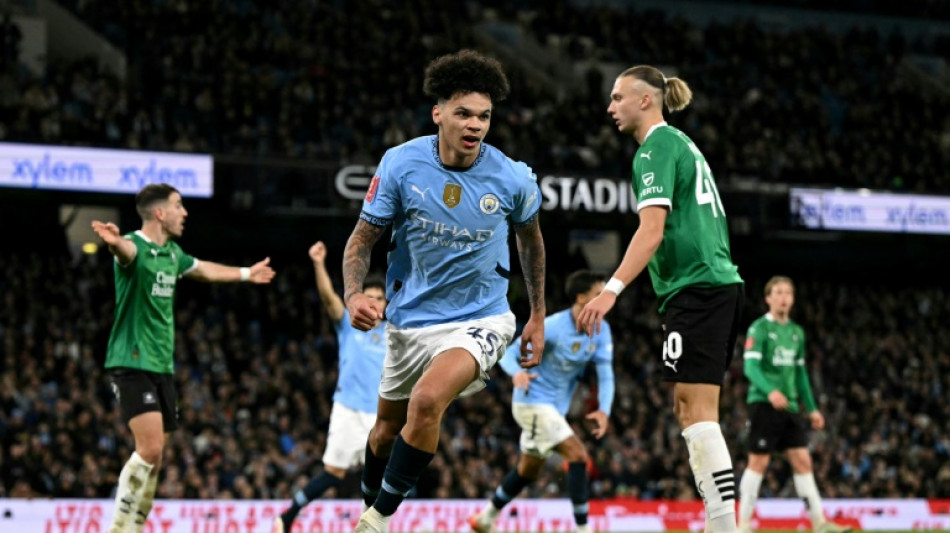 Manchester City reage a tempo contra o Plymouth e avança na Copa da Inglaterra