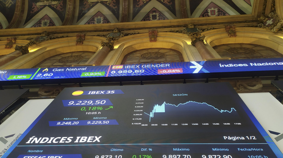 Borsa: l'Europa apre in ribasso, Parigi -0,21%, Londra -0,26%