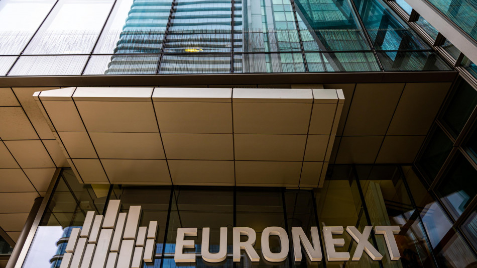 Borsa: Europa volatile, Francoforte risale +0,4%