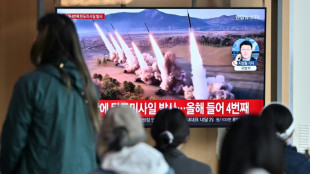 Líder da Coreia do Norte supervisiona simulação de 'contra-ataque nuclear'