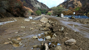 Fuertes lluvias en Los Ángeles causan deslaves en zonas devastadas por los incendios