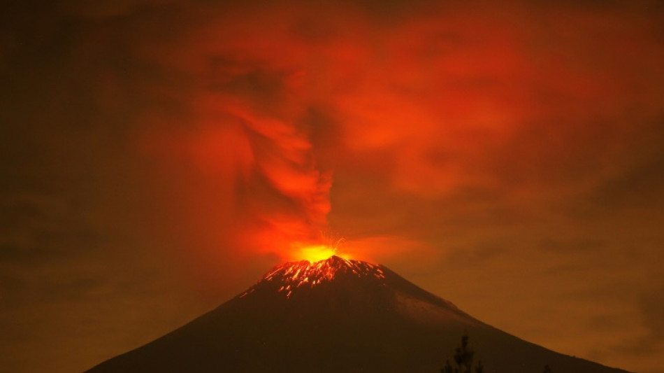 Shaking roofs, frayed nerves as Mexico's 'Popo' volcano rumbles