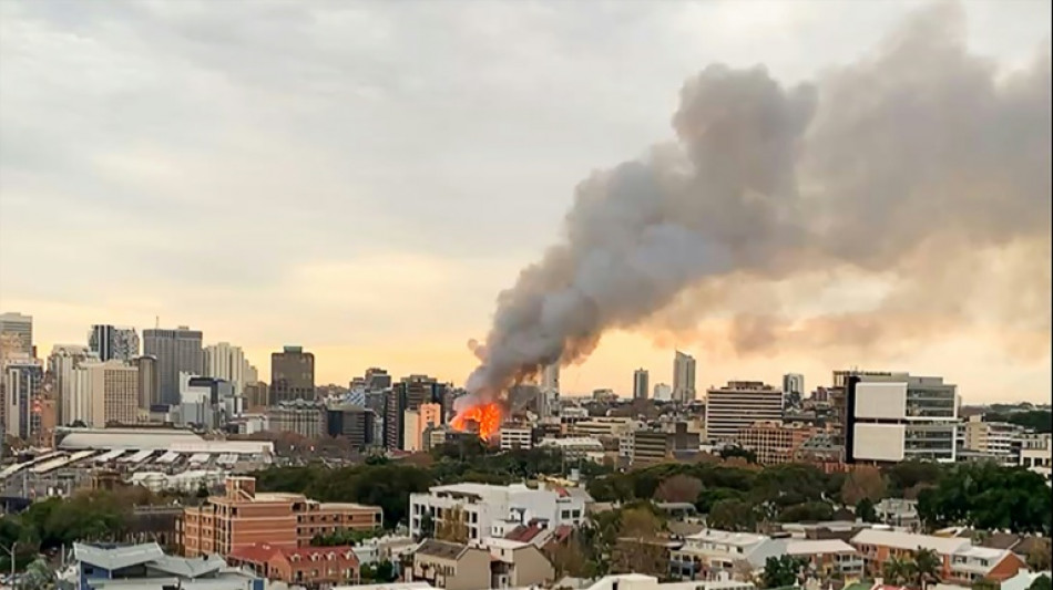 Dramatic Sydney blaze consumes seven-storey building