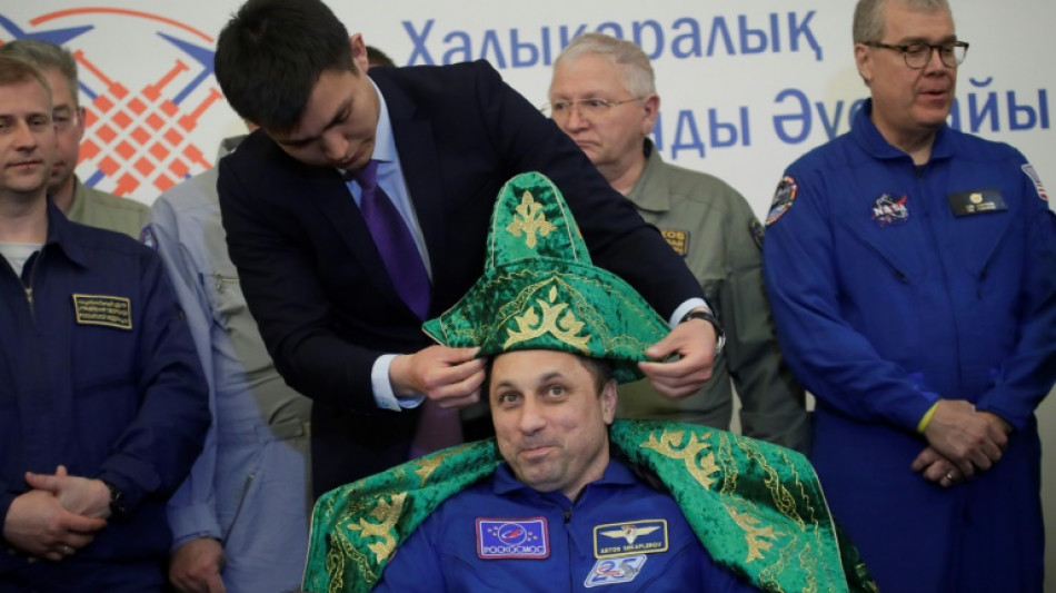 Rusia trae a Tierra a dos cosmonautas rusos y a un astronauta estadounidense
