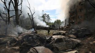 Frappes russes massives sur les villes ukrainiennes, au moins 24 morts