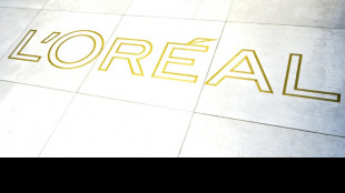 L'Oreal boosts sales despite Asia disappointment