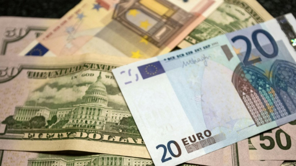 Après la parité avec l'euro, le dollar prêt à aller plus loin