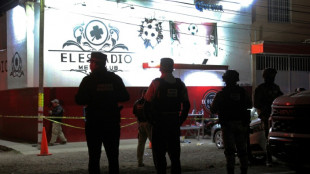 Diez muertos y cinco heridos tras el ataque a un bar del centro de México