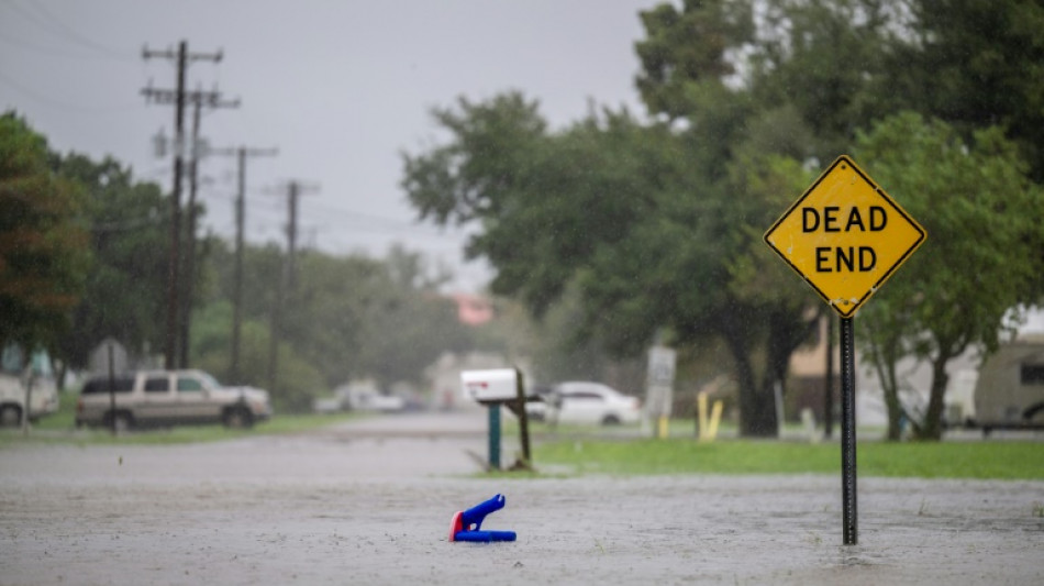 L'ouragan Francine s'abat sur la Louisiane, des inondations attendues