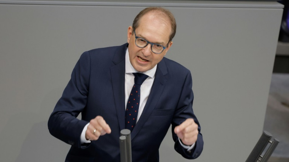 Dobrindt sieht in Scholz-Ankündigung zu Migrationsgesprächen Hinhaltetaktik