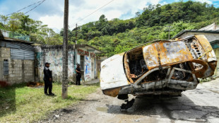 La violencia de los narcos lleva a cientos de mexicanos a huir a Guatemala