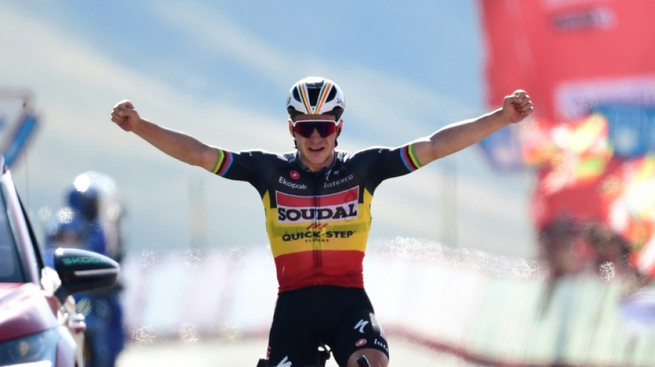 Evenepoel gana en el Puerto de Belagua, en un ataque de orgullo