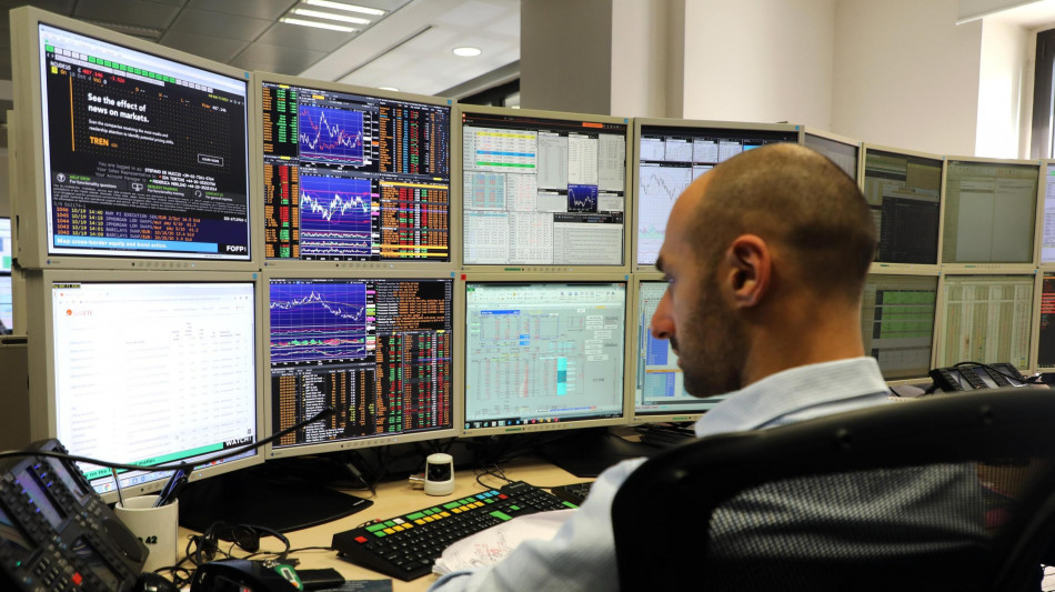 Lo spread tra Btp e Bund chiude in calo a 130 punti