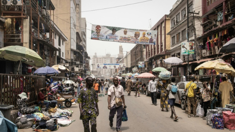 Nigerians struggle with costs of living as election draws near