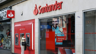 Santander to close one fifth of UK branches amid online switch