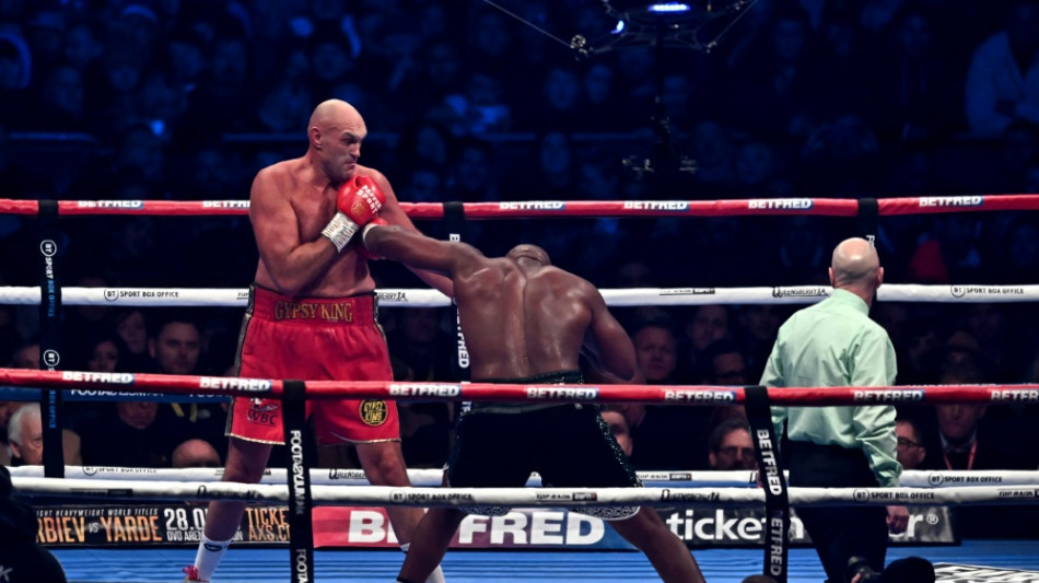 WM-Fight im Fußballstadion: Fury schlägt Chisora erneut