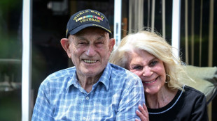 100-jähriger US-Veteran heiratet nach D-Day-Gedenkfeiern in Normandie Verlobte 