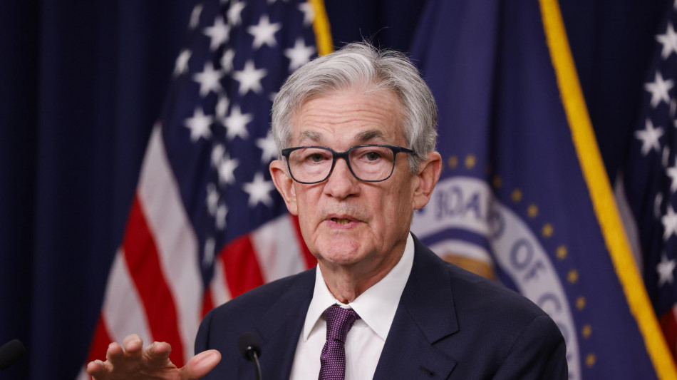 Powell, Fed non ha bisogno di avere fretta sui tassi