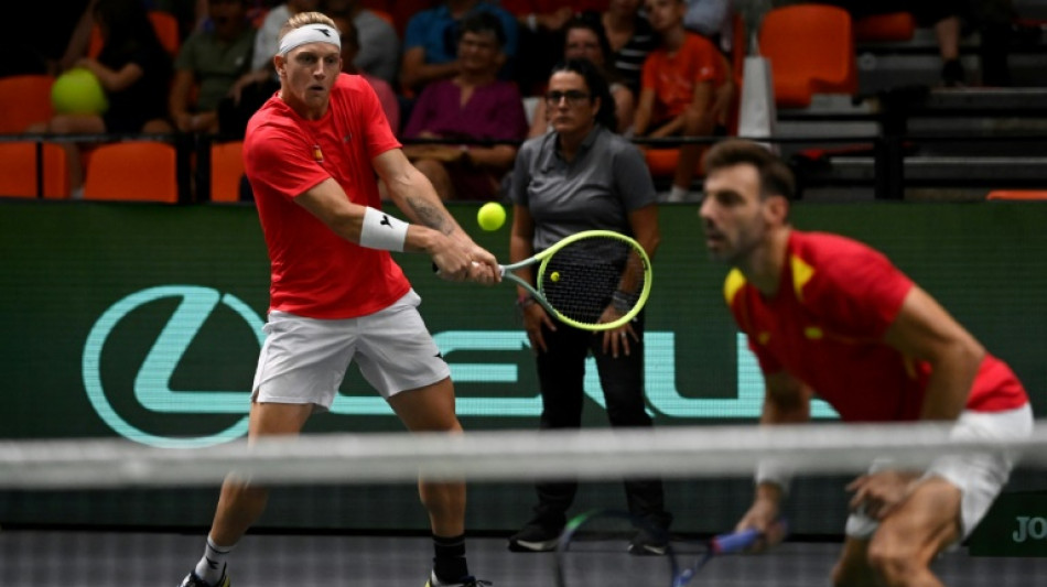 España cae 3-0 ante República Checa y se complica su futuro en la Copa Davis