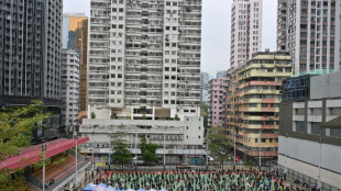 Hong Kong anuncia que todos los habitantes se someterán a tres test de covid obligatorios