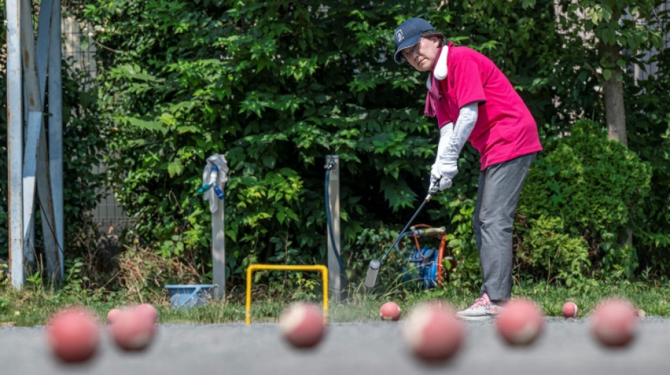 Japan's elderly 'gateball' players unbeaten by the heat