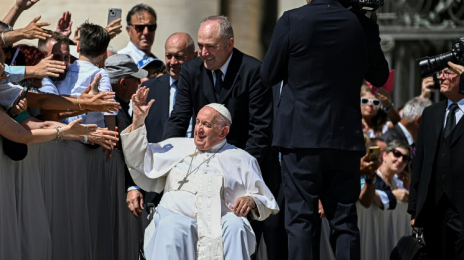 Pope to undergo operation for painful hernia Wednesday