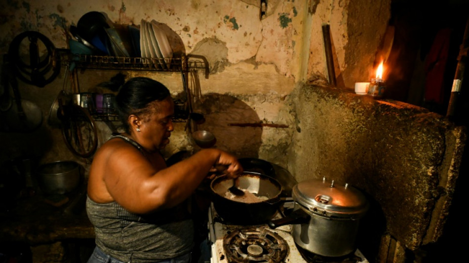 A Cuba, la débrouille, dans l'attente du retour complet du courant