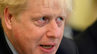 Boris Johnson combatif au Parlement malgré la fronde dans son camp