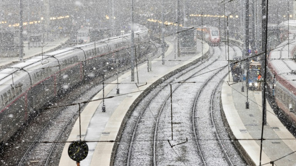 Storms bring chaos to Ireland, France, UK