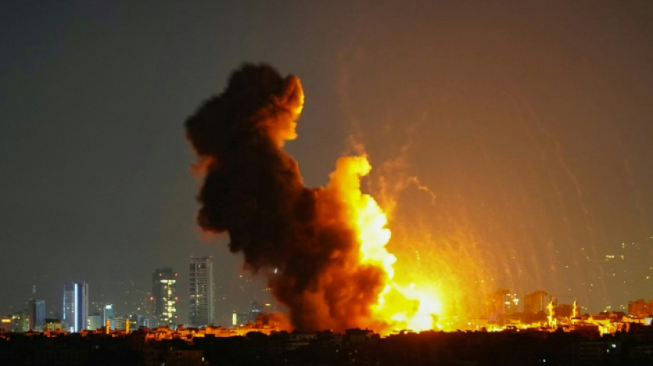 Intenses bombardements israéliens sur la banlieue sud de Beyrouth 