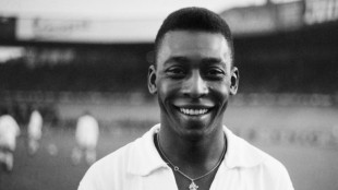 "Llora la pelota": la prensa mundial se inclina ante 'O Rei' Pelé