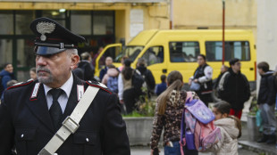 Abusi su alunni, arrestata una prof di sostegno