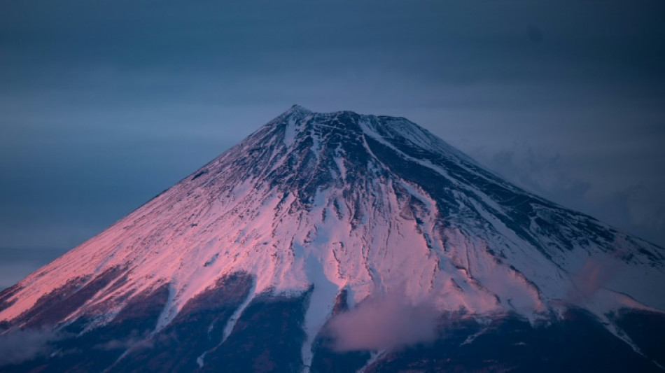 Au Japon, un appel à limiter les randonneurs du mont Fuji