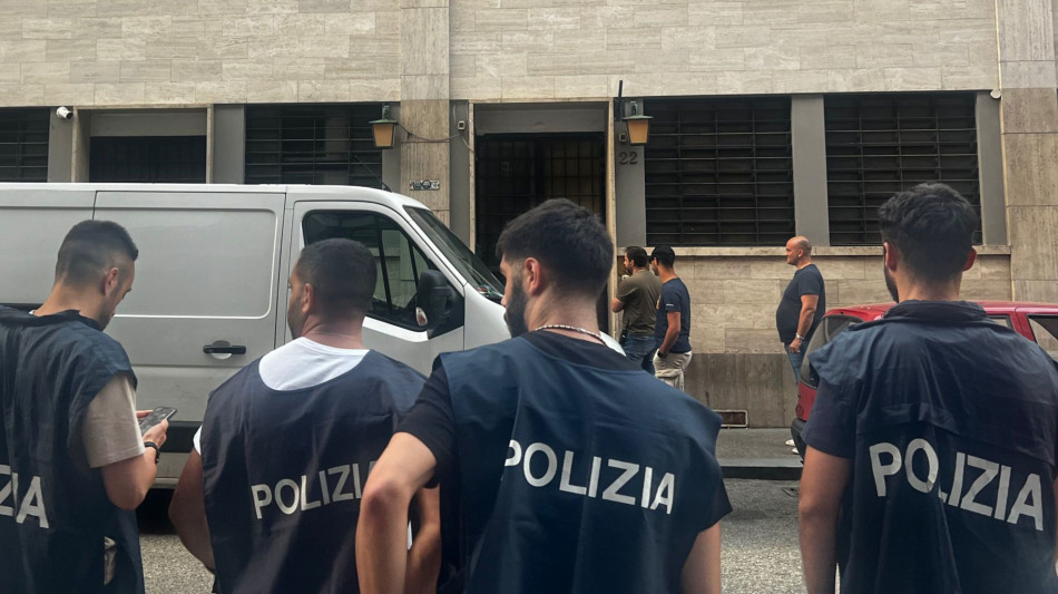 Giornalista aggredito, perquisizioni a Torino