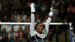 Simone Biles vive un regreso triunfal a la gimnasia tras dos años de ausencia