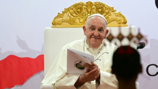 El papa parte hacia Singapur, última parada de su gira por Asia y Oceanía