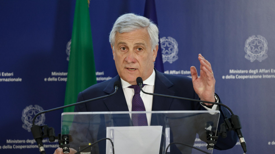 Tajani, 'chi può lasci il Libano, massima prudenza'