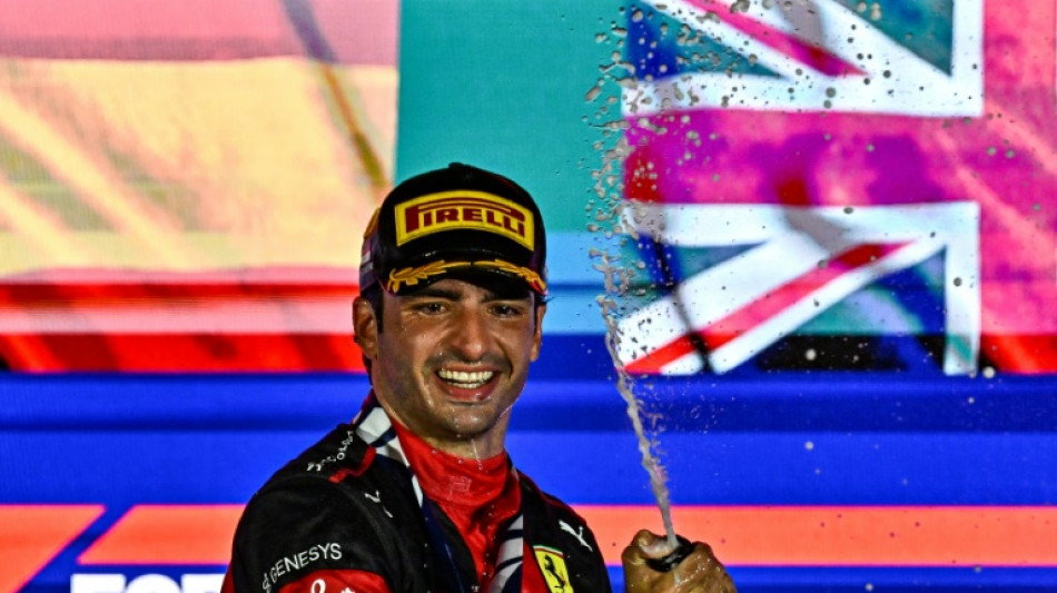 Sainz encerra domínio da Red Bull e dá à Ferrari, no GP de Singapura, sua 1ª vitória do ano