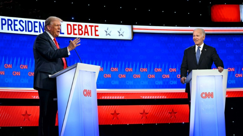 Hesitante Biden e contundente Trump duelam em primeiro debate presidencial