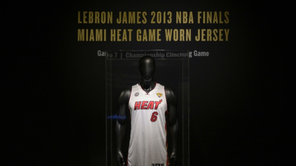 LeBron James jersey sells for whopping $3.7 mn