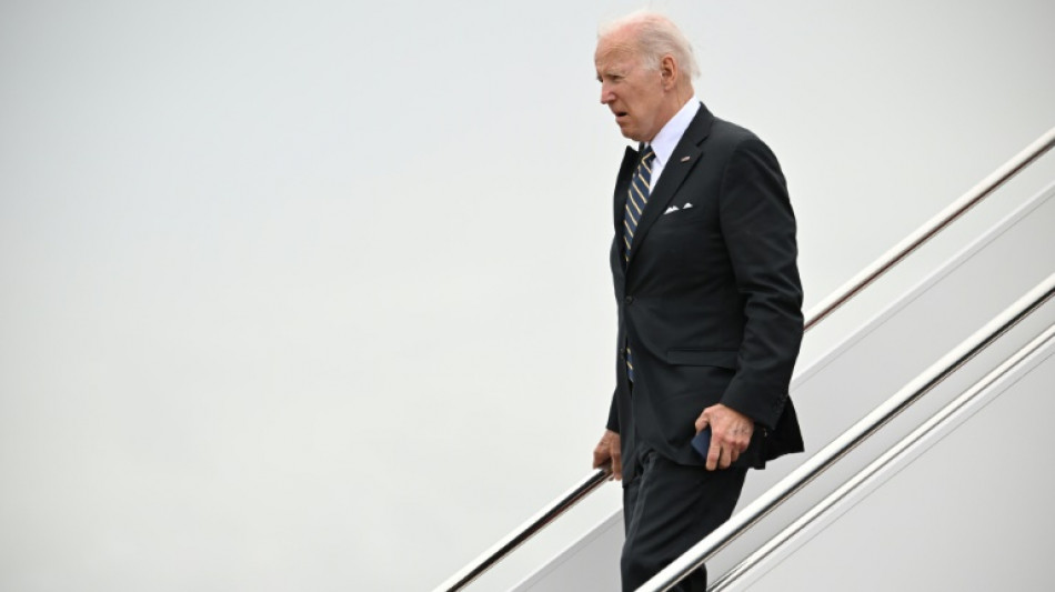 Biden en route vers Uvalde, pour apaiser la souffrance d'une ville traumatisée